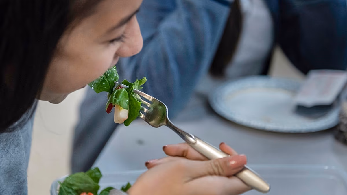 Calorie restriction increases the effectiveness of chemotherapy, study finds