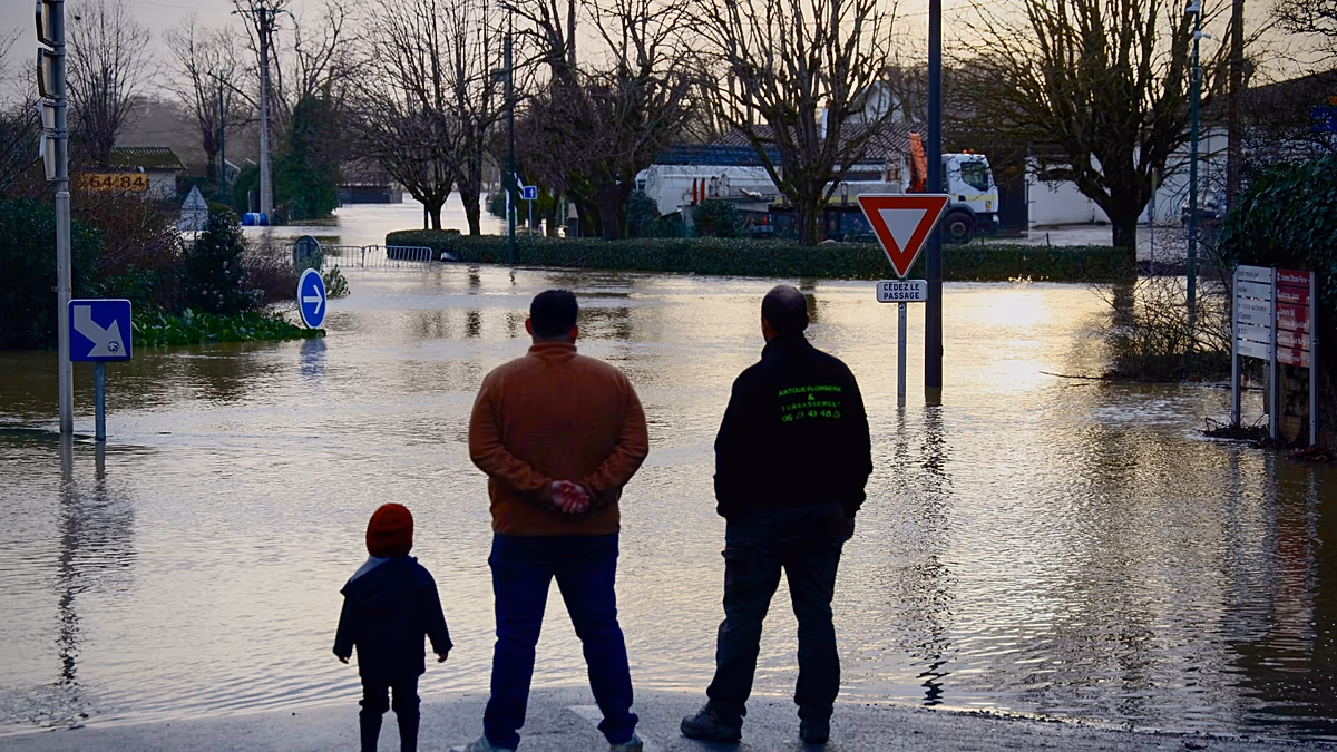 Video. Western France floods deepen after 35 days of rain