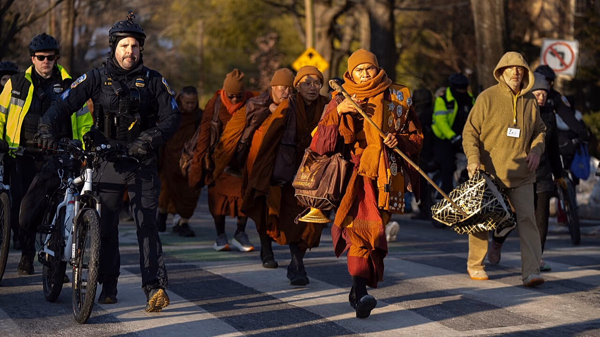 Buddhist monks on ‘Walk for Peace’ across the United States arrive in Washington after 108 days