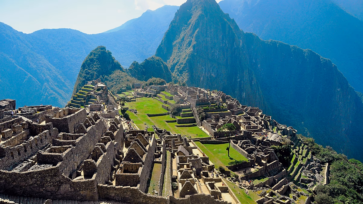 New Machu Picchu airport might bring 200% more visitors. Conservationists aren’t happy