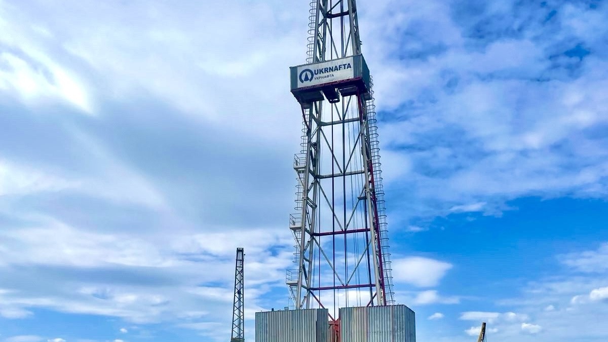 Ukrnafta conducts over 1,210 sq km of 3D seismic surveys