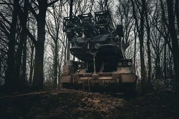 Ukraine’s air defense missiles didn’t match its launchers. So it built a system that doesn’t care.