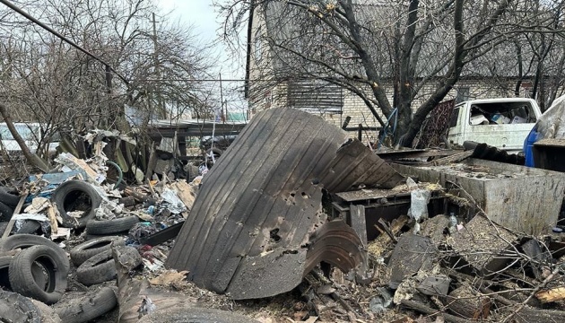 Russian shelling of Kherson region leaves two injured over past day