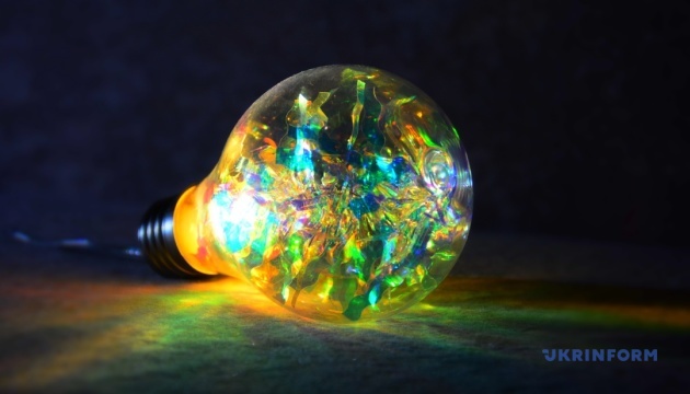 Electricity outages to occur only in morning and evening in two districts of Kyiv with no heating