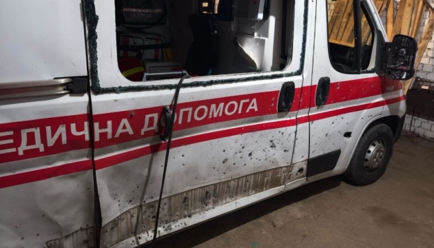 Russian shelling of Kherson leaves two medics injured