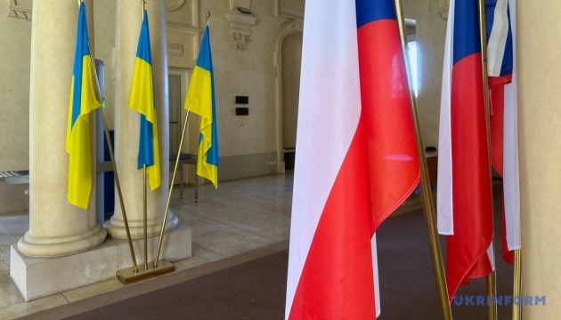 Ukrainians to face tougher conditions for long-term residence in Czech Republic