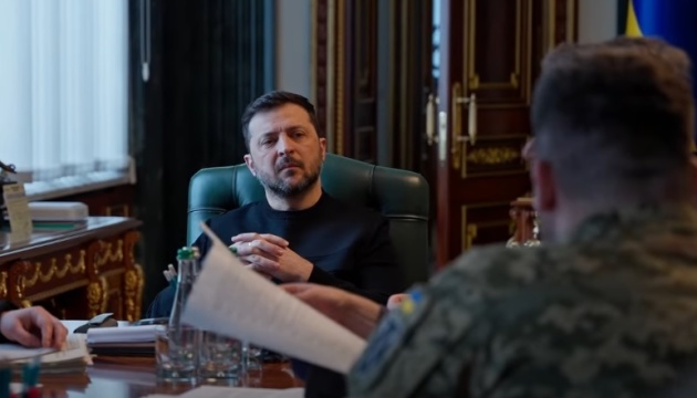 Zelensky reviews report from negotiating team