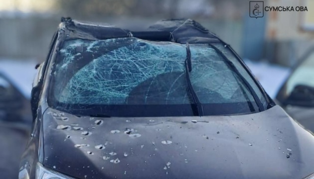 Russians attack three communities in Sumy region over past day; one person killed, another injured