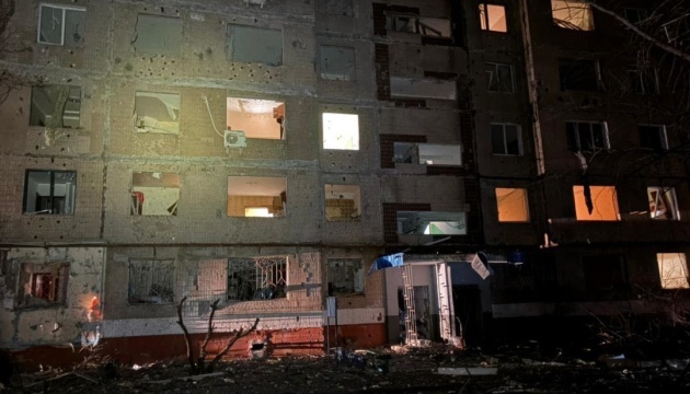 Two people wounded, and more than 20 high-rise buildings damaged in Kramatorsk after Russian nighttime attack