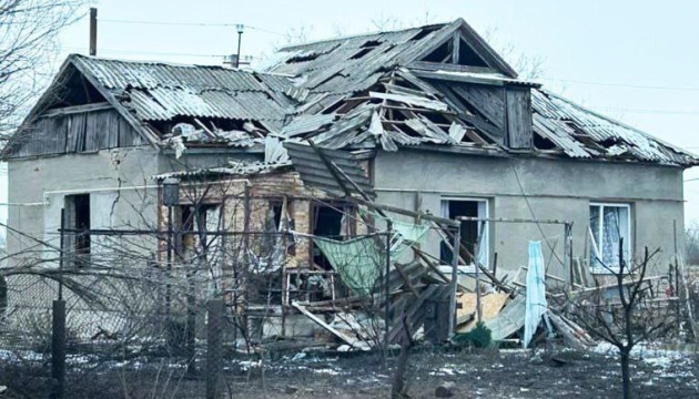 Russians launch 668 attacks on Zaporizhzhia region over past day, six civilians wounded