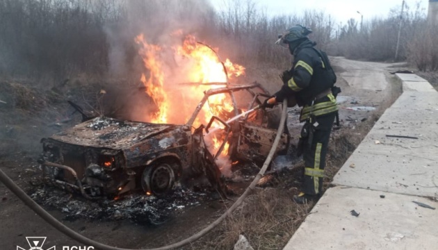 Russian drone attacks civilian car in Donetsk region, killing three