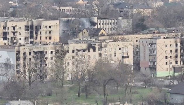 Civilians die trying to bring bread