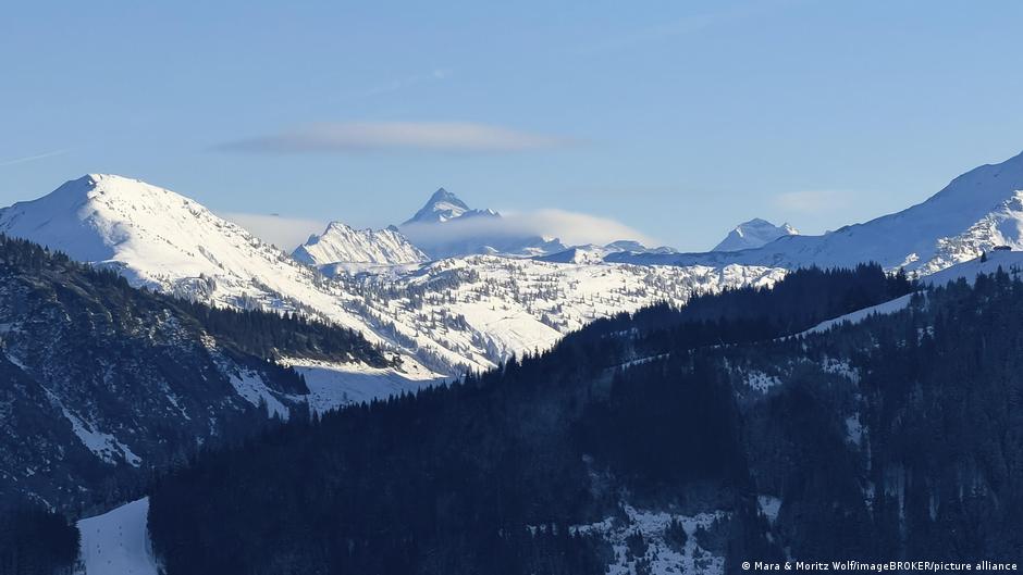 Austria convicts climber over girlfriend’s death on mountain