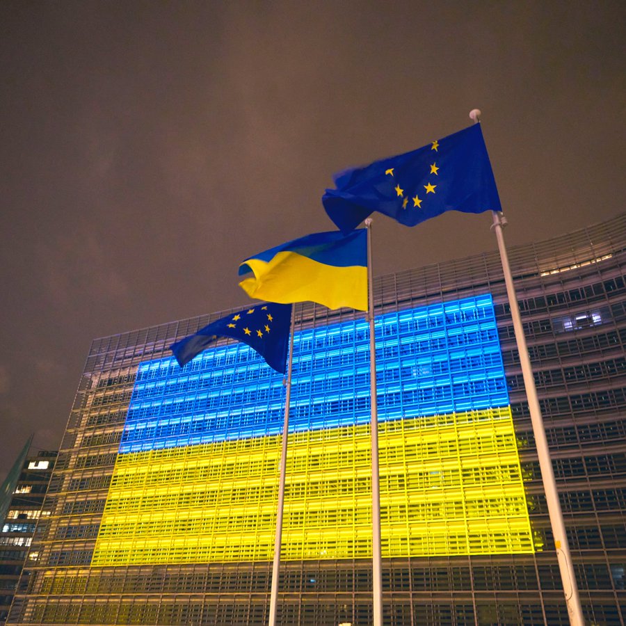 Brussels shines Ukrainian colors on buildings as EU marks four years of Russia’s full-scale war