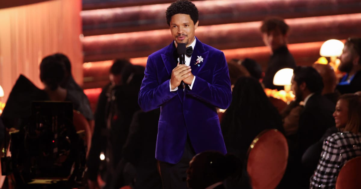 Trump vows to sue comic Trevor Noah after Epstein island jibe at Grammys – POLITICO