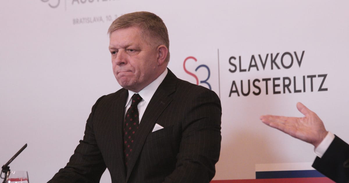 Slovak opposition sues Fico over Ukraine power blockade – POLITICO