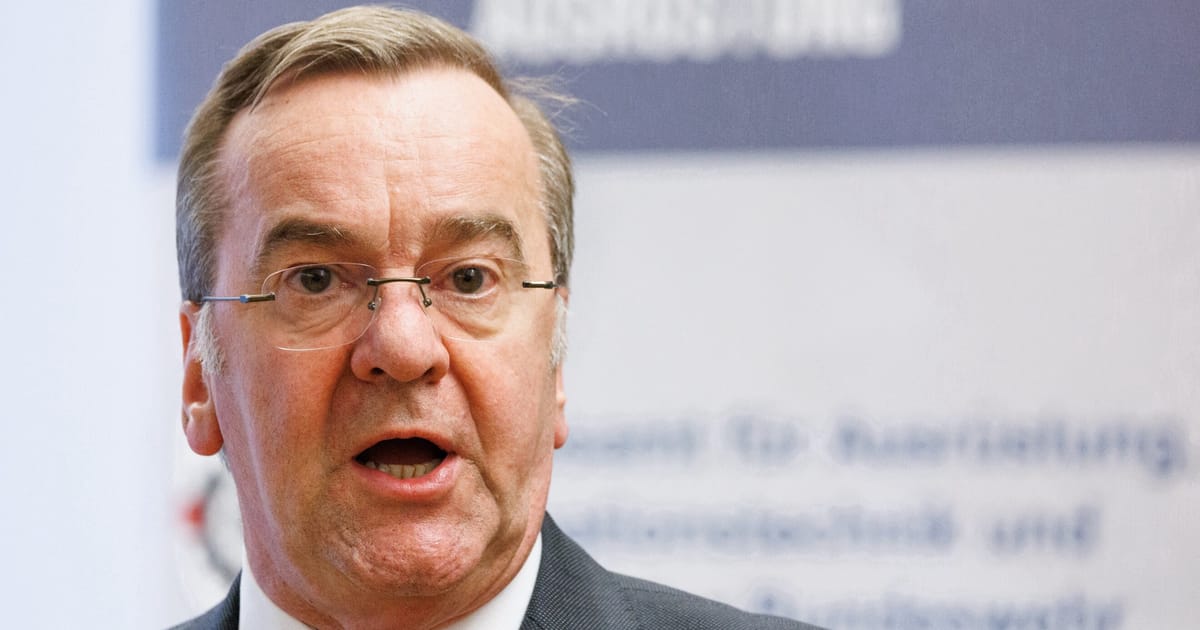 German defense minister slams Trump for ‘rolling out the red carpet’ for Putin – POLITICO