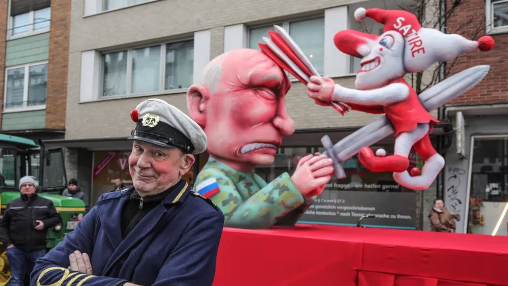 Russia is prosecuting a German carnival float builder — he responded by making another Putin float