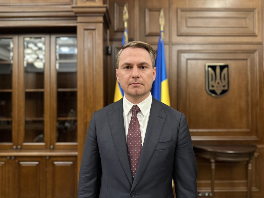 Ukraine’s prosecutor general attacked NABU over “Russian trace”—yet, his own father has a Russian passport