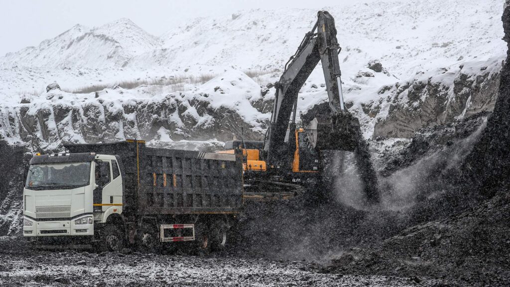 Russia dreams of a Siberian capital while its war on Ukraine empties Siberia out