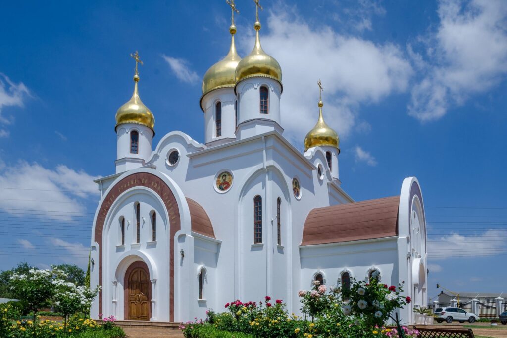 Churches, tariffs, and drones: Russia and China are outpacing Ukraine across Africa