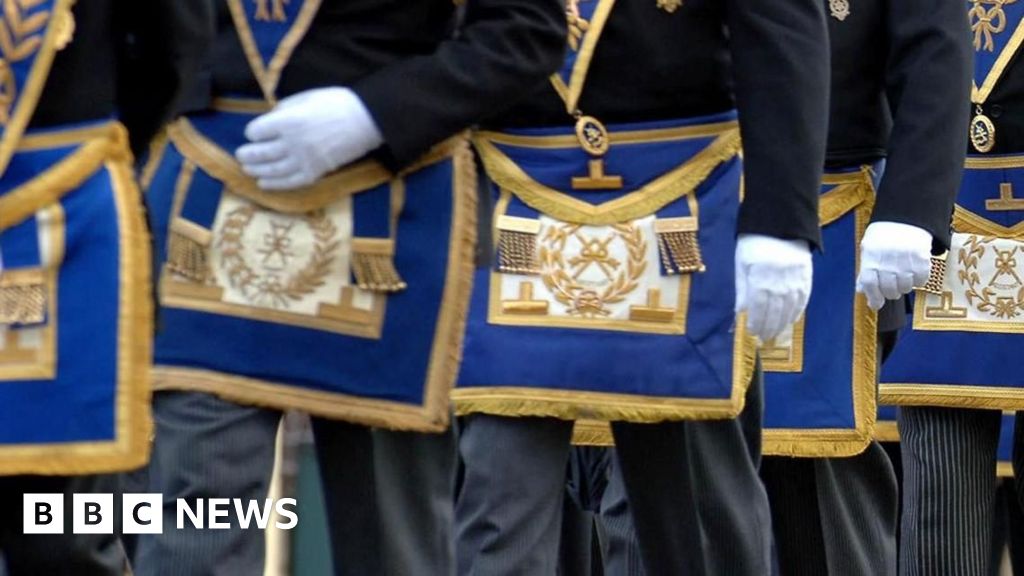 Challenge to Met Police’s Freemason disclosure rule thrown out
