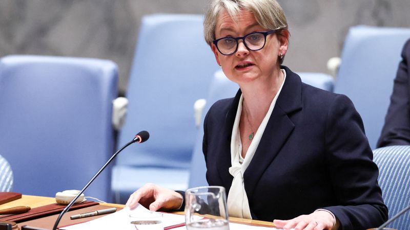 British couple Iran: UK condemns 10-year sentence for British couple in Iran