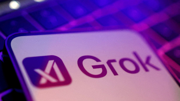 UK to tighten online safety laws to include AI chatbots