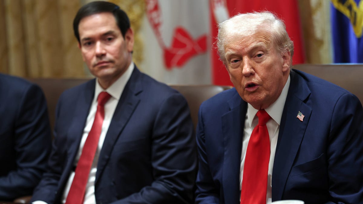 Why Is Trump Strangling Cuba? – by Juan David Rojas