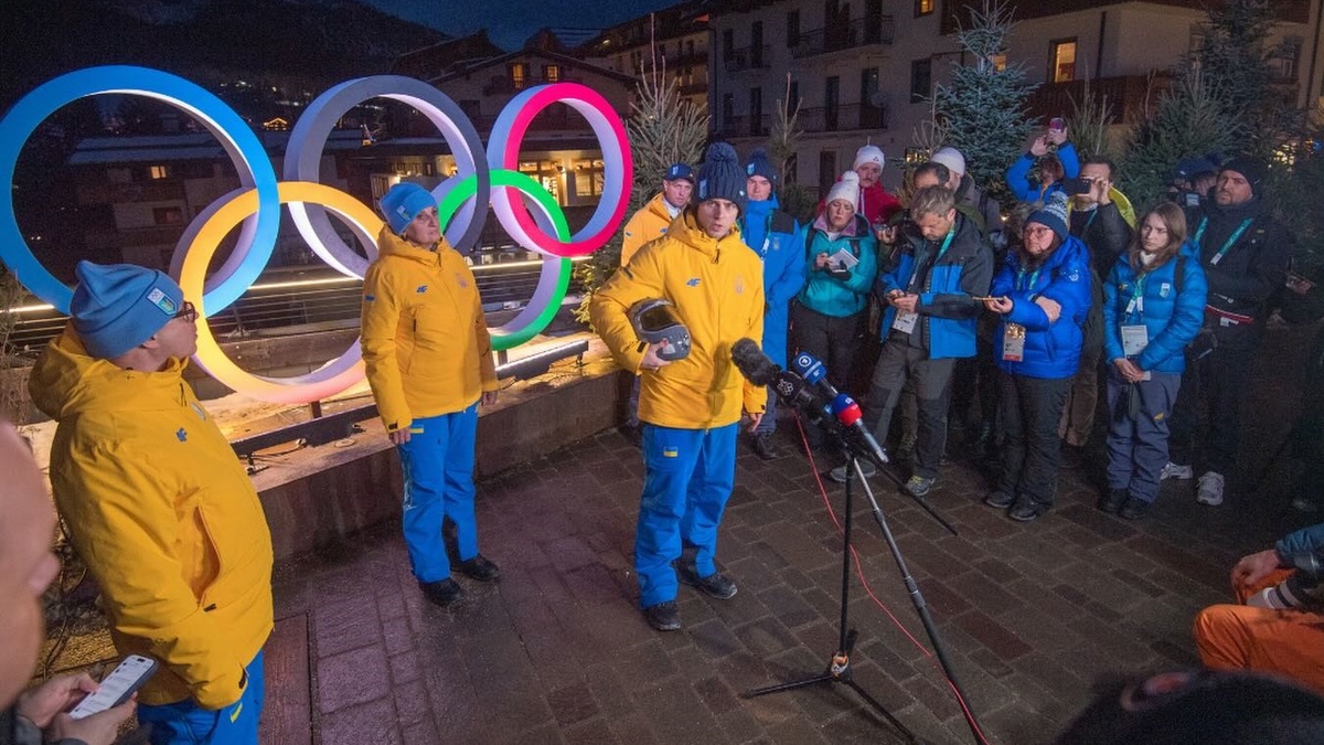 Olympic movement should help stop wars, not play along with aggressor