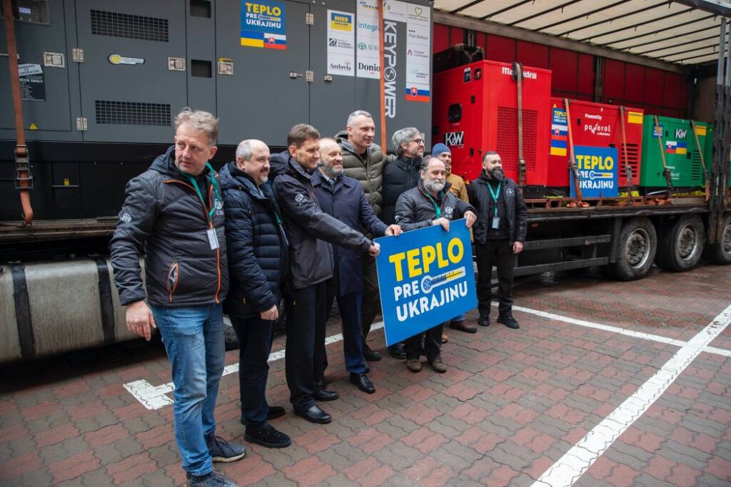 About 20K Slovak donors raise €1.1M for Ukrainian generators and charging stations