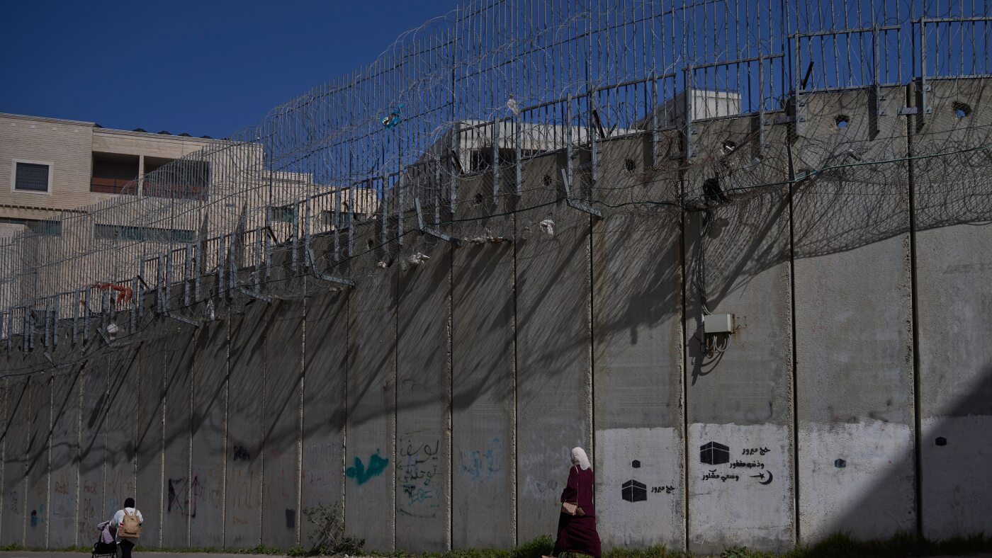 Israel will begin contentious West Bank land registration : NPR