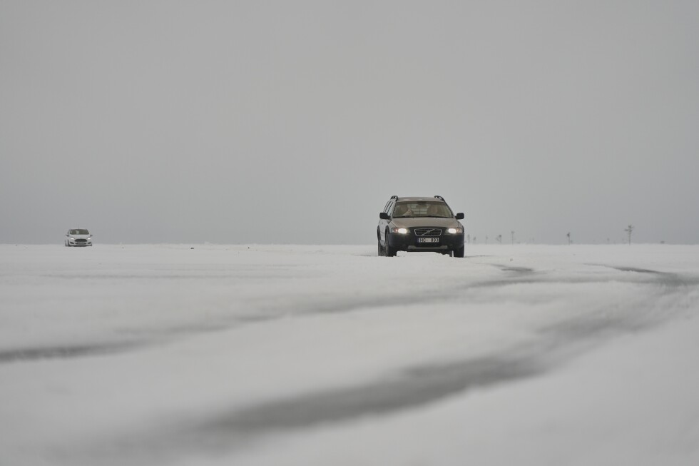 Drive across Estonia’s frozen sea as northern Europe faces cold wave