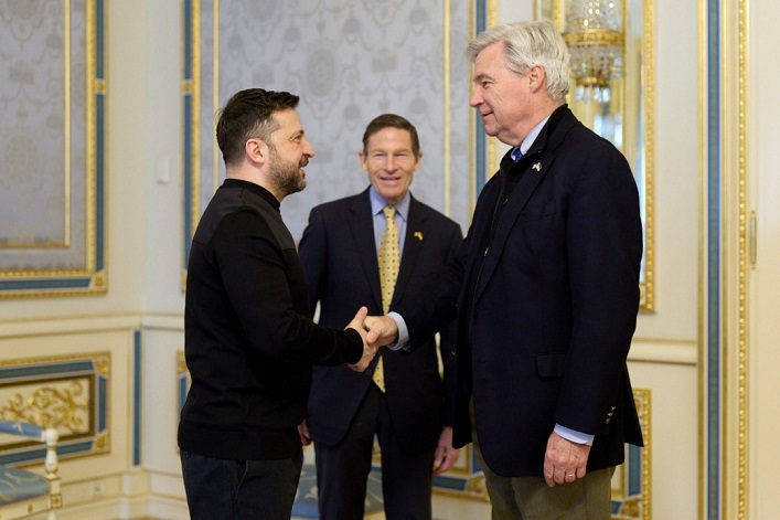 The West is taking steps to dismantle the Kremlin’s oil-fueled war machine.