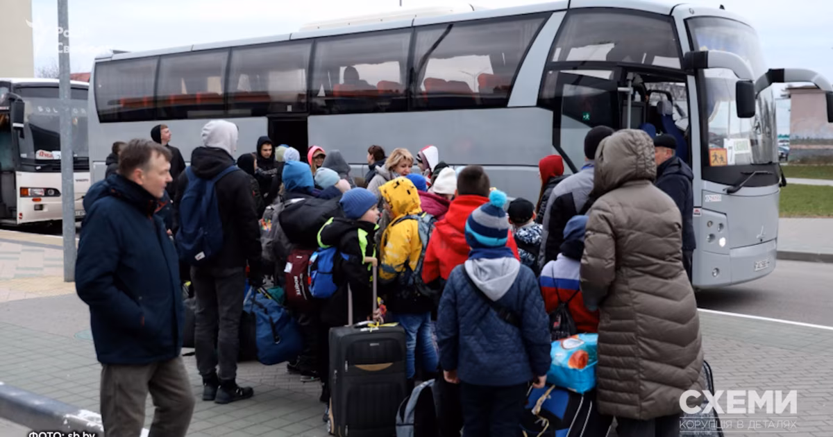 US Lawmakers Back Funds To Track Abducted Ukrainian Children As Key Research Unit Nears Shutdown