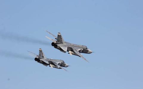 Pair of low-flying Iranian bombers came within 2 minutes of hitting Al Udeid Air Base, report says