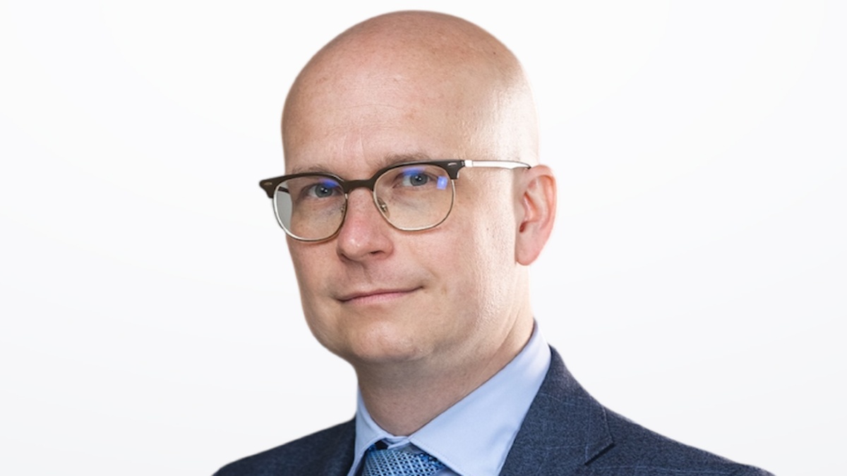 who will pay for the destroyed factories of global giants in Ukraine, and how?