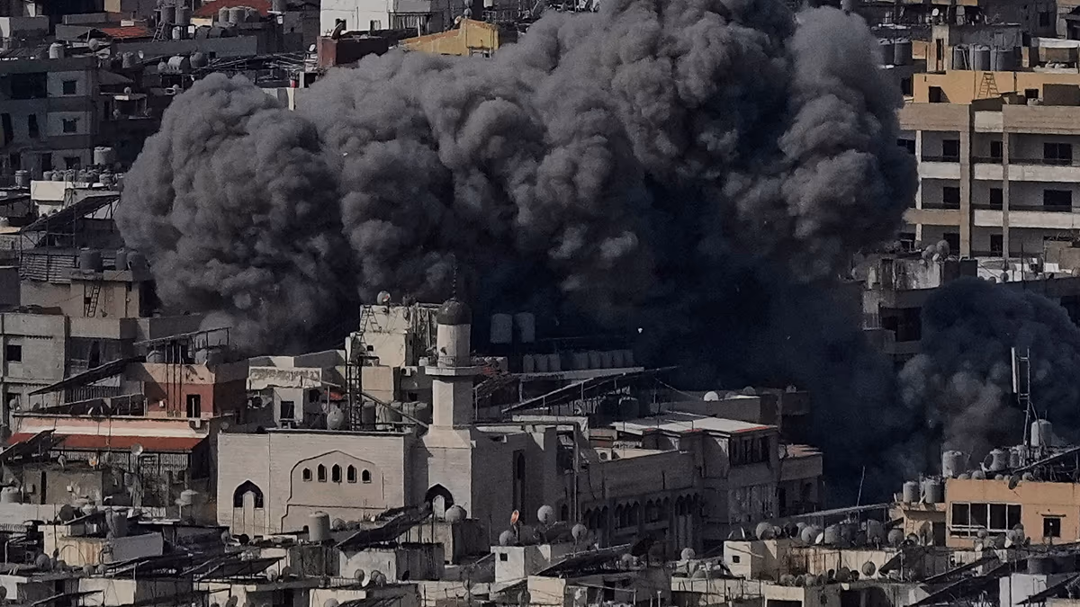 Video. New airstrikes hit Beirut’s southern suburbs after Israeli warning