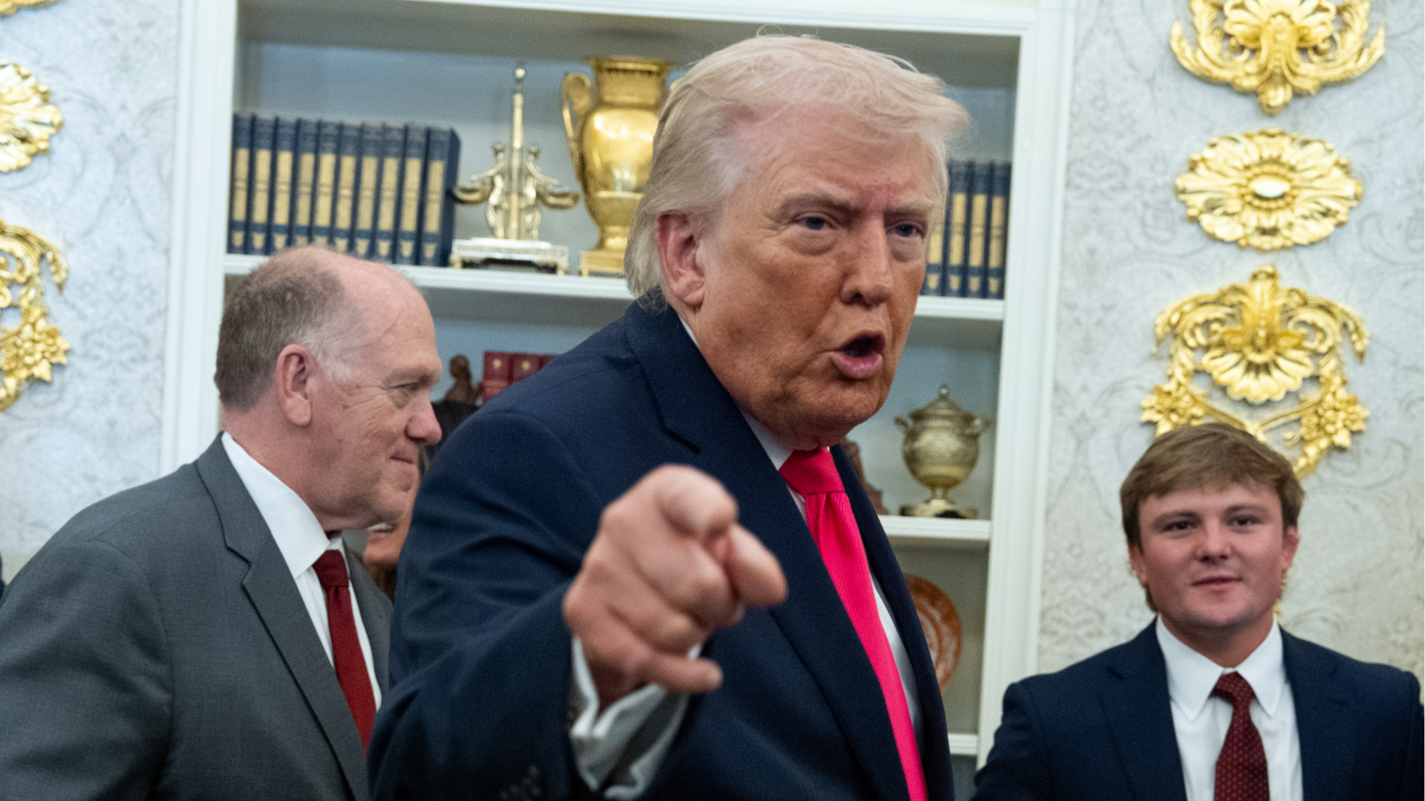 Iran live updates: US sent Iran 15-point plan to end the war delivered via Pakistan, sources say – ABC7 Los Angeles