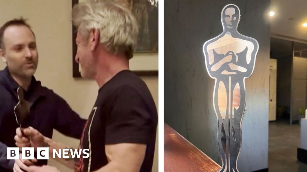 Sean Penn receives ‘Oscar’ in Ukraine after skipping US ceremony