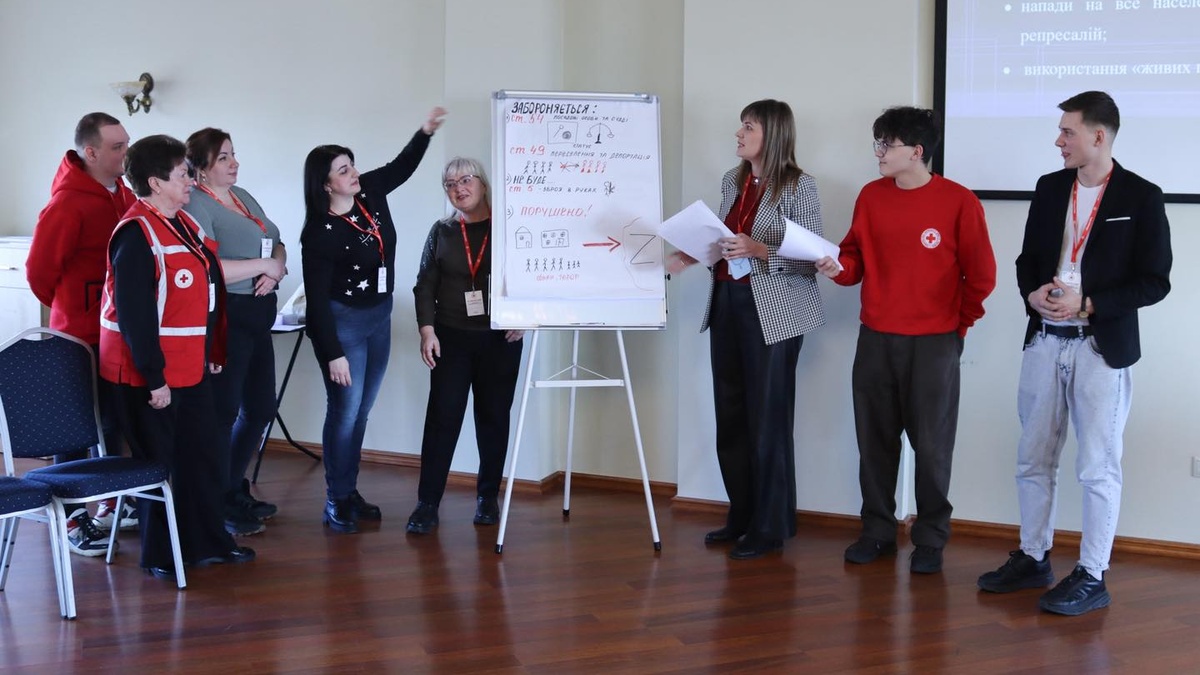 IHL training for Ukrainian Red Cross Society volunteers, staff held in Lviv