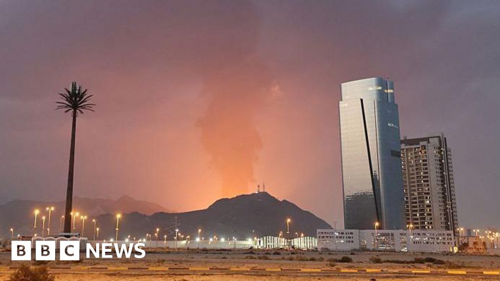 Hamas urges key ally Iran to halt attacks on Gulf states – BBC