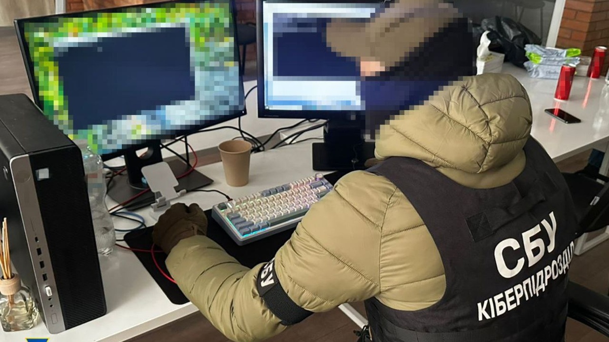 SBU and National Police expose large-scale group in Kyiv engaged in legalizing foreigners in EU countries