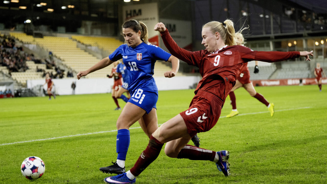 England hit Ukraine for six in Women’s World Cup qualifiers