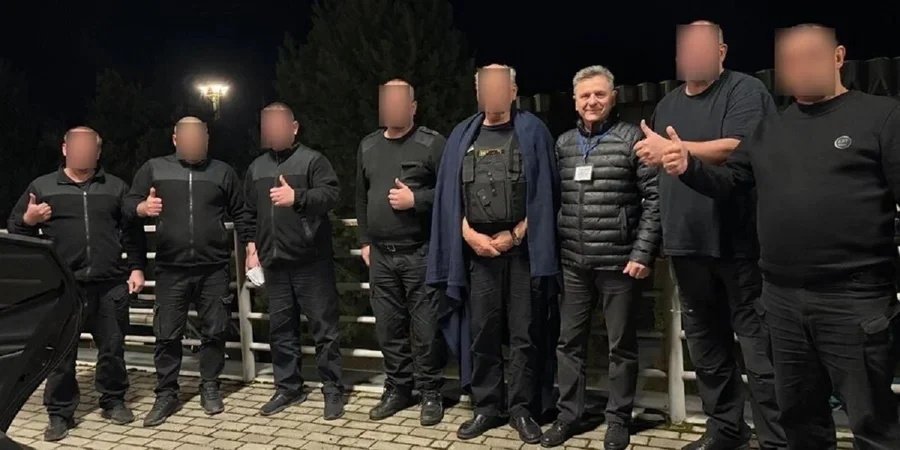 One Oschadbank courier hospitalized after Hungarian interrogation, NBU chief says