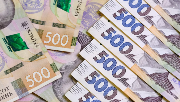 Government allocates additional UAH 3B from reserve fund for road repairs