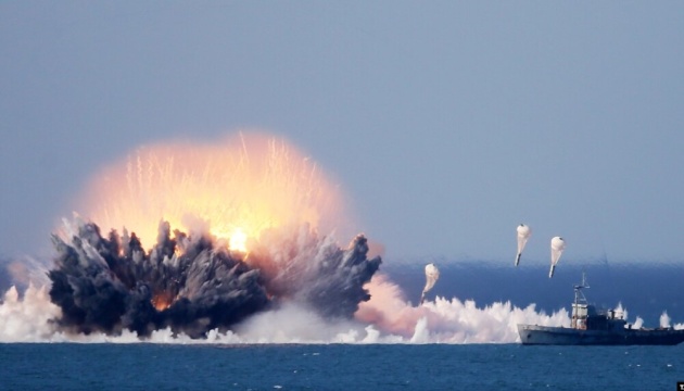 Powerful explosion rocks Belbek Airfield in Sevastopol