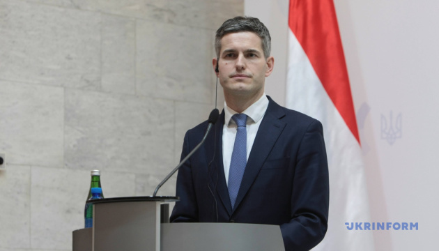 Netherlands backs increasing pressure on Hungary to approve EU aid for Ukraine