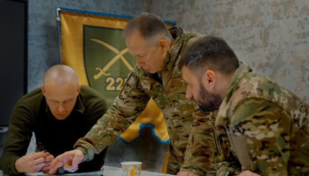 Syrskyi visits Zaporizhzhia axis, where Russians concentrate forces for offensive