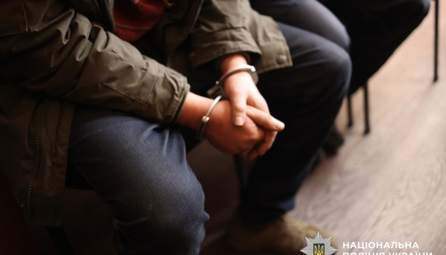 Man stabs police officer, military recruiter in Mykolaiv